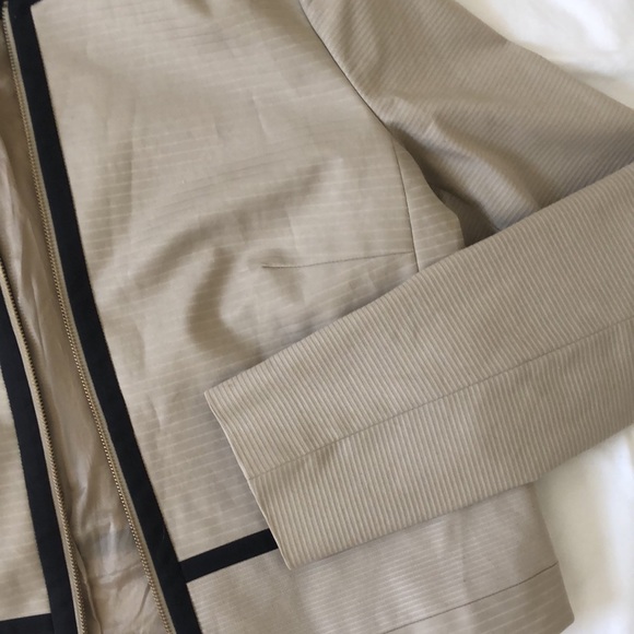 Hugo Boss Blazer - Picture 3 of 5